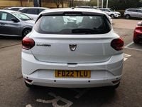Used Dacia Sandero Comfort 90 HP (66 kW) 2022 White Hatchback