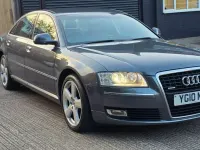 Begagnad Audi A8 Comfort 2010 Grå Sedan
