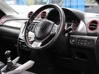 Used Suzuki Vitara 2017 Grey and black SUV