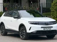 Used Vauxhall Grandland X Ultimate 136 HP (100 kW) 2025 White SUV