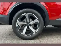 Used Nissan Qashqai N-Connecta 138 HP (101 kW) 2022 Red SUV