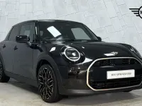 Used Mini Cooper Hatch 113 kW (154 HP) 2026 Black Hatchback