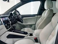 Used Porsche Macan 265 HP (194 kW) 2023 Grey SUV