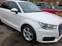 Used Audi A1 Sportback Sport 95 HP (69 kW) 2016 White Hatchback