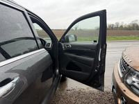 Used Jeep Grand Cherokee Overland 243 HP (178 kW) 2015 Grey SUV