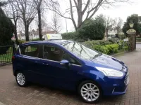 Begagnad Ford B-MAX Titanium 100 HK (73 kW) 2014 Blå Minibuss