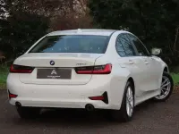 Used BMW 318 Comfort Edition 2019 White Sedan