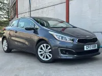Used Kia ProCeed 2017 Silver Hatchback