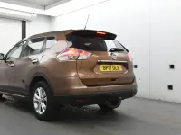 Used Nissan X-Trail Acenta 130 HP (95 kW) 2017 Orange SUV