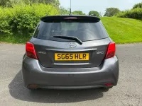 Used Toyota Yaris Sport 99 HP (72 kW) 2015 Grey Hatchback