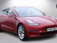 Used Tesla Model 3 Standard Range 239 kW (325 HP) 2019 Red Sedan