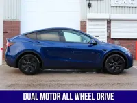 Used Tesla Model Y Long Range AWD 378 kW (514 HP) 2025 Blue SUV