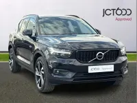 Begagnad Volvo XC40 R-Design Pro 194 HK (142 kW) 2021 Svart SUV