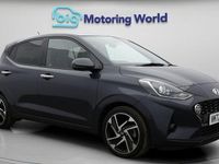 Gebraucht Hyundai i10 Premium 84 PS (61 kW) 2023 Grau Kleinwagen