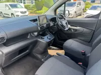 Used Vauxhall Combo Edition 130 HP (95 kW) 2021 White MPV