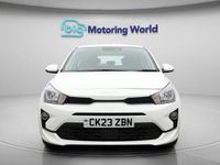 Used Kia Rio 83 HP (61 kW) 2023 White Hatchback