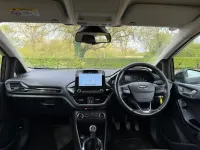 Used Ford Fiesta Zetec 70 HP (51 kW) 2017 Black Hatchback