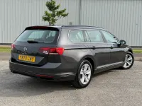 Used VW Passat SE 150 HP (110 kW) 2020 Grey Estate