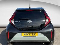 Used Toyota Aygo X 72 HP (52 kW) 2025 Green SUV