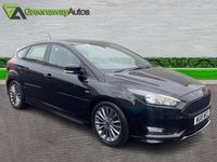 Używany Ford Focus ST-Line 140 KM (102 kW) 2018 Czarny Hatchback