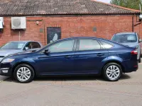 Used Ford Mondeo Zetec 140 HP (102 kW) 2012 Blue Hatchback