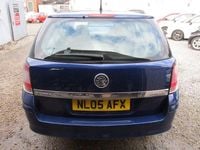 Used Vauxhall Astra Club 2005 Blue Estate