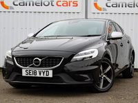 Begagnad Volvo V40 R-Design 2018 Svart Halvkombi