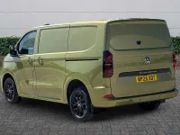 Used VW Transporter Pro 2025 Green Van
