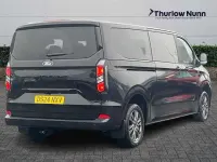 Usado Ford Tourneo Custom Titanium 150 HP (110 kW) 2024 Preto Van