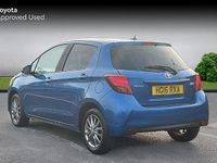 Used Toyota Yaris Multidrive S 99 HP (72 kW) 2016 Island blue Hatchback