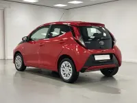 Second-hand Toyota Aygo X-play 72 CP (52 kW) 2020 Roșu Hatchback