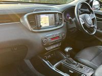 Used Kia Sorento 200 HP (147 kW) 2019 Grey SUV