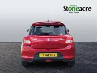 Used Suzuki Swift 90 HP (66 kW) 2019 Red Hatchback