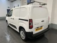 Used Peugeot Partner 100 HP (73 kW) 2021 White MPV