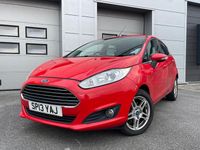 Used Ford Fiesta Zetec 82 HP (60 kW) 2013 Red Hatchback