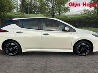 Used Nissan Leaf Acenta 110 kW (150 HP) 2022 White Hatchback