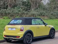 Used Mini Cooper S Cabriolet 174 HP (127 kW) 2009 Yellow Cabriolet