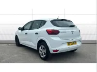 Used Dacia Sandero Essentiel 67 HP (49 kW) 2022 White Hatchback