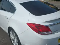 Used Vauxhall Insignia SRi 163 HP (119 kW) 2013 White Hatchback