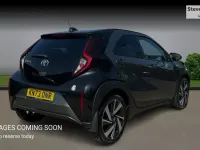 Used Toyota Aygo X 72 HP (52 kW) 2023 Green SUV
