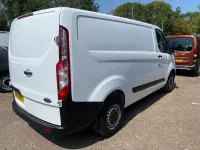 Used Ford Transit Custom 130 HP (95 kW) 2021 White Van