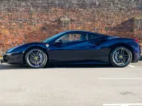 Used Ferrari 488 670 HP (492 kW) 2017 Green Cabriolet