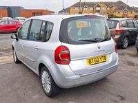 Used Renault Modus Dynamique 86 HP (63 kW) 2011 Silver MPV