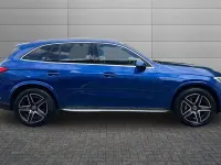 Second-hand Mercedes GLC220 AMG line 197 CP (144 kW) 2023 Albastru Break