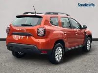Second-hand Dacia Duster Expression 130 CP (95 kW) 2024 Portocaliu Hatchback