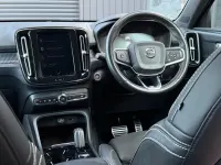 Used Volvo XC40 R-Design Pro 2020 White SUV