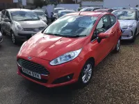 Used Ford Fiesta Zetec 82 HP (60 kW) 2014 Red Hatchback