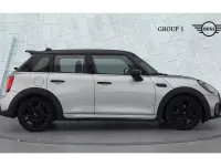 Używany Mini Cooper Sport 136 KM (100 kW) 2023 Srebrny Hatchback