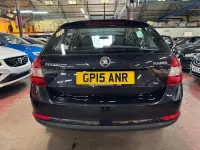 Begagnad Skoda Rapid SE 2015 Svart Halvkombi