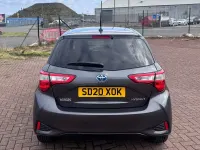 Used Toyota Yaris 100 HP (73 kW) 2020 Grey Hatchback